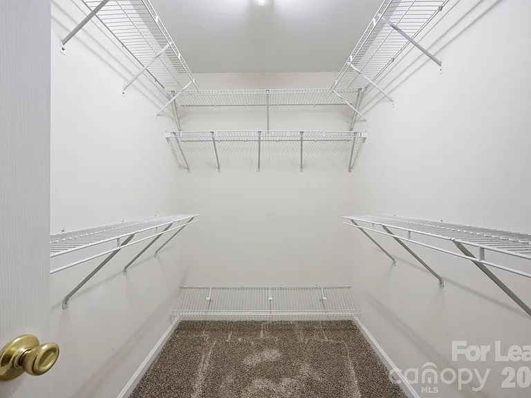 1804 Robinwood Village Dr — Photo 20