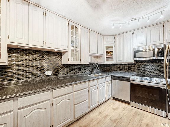 3rd image of 595 S Alton Way #10C