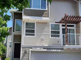 8790 SW 147th Ter UNIT 101, Beaverton, OR 97007