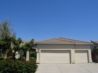 2208 Auburn Ravine Dr, Lincoln, CA 95648