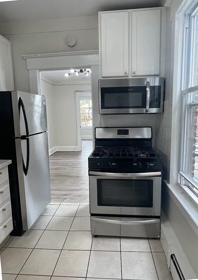 2 bed, $2,200 — Photo 2