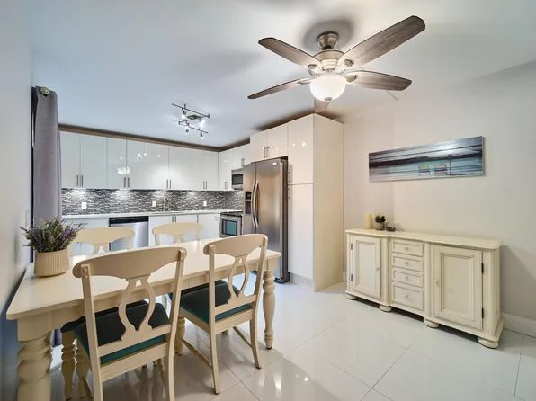 803 8th Lane, Palm Beach Gardens, FL 33418