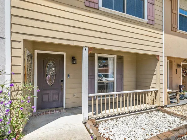 13080 Burgess Ave APT 7, Walker, LA 70785