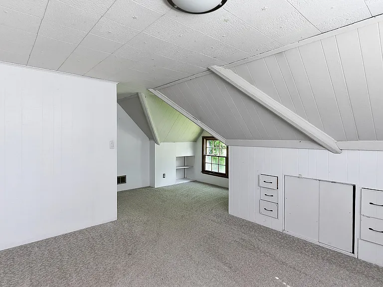 5227 Rees St — Photo 25