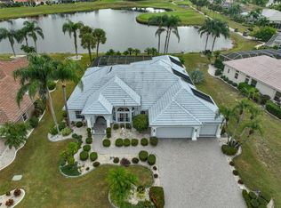 2126 Platinum Dr, Sun City Center, FL 33573