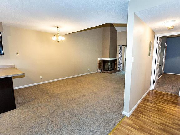 2nd image of 2307 Yosemite Park Ct APT E