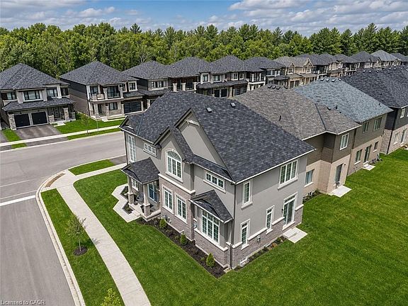 4th image of 16 Stauffer Rd