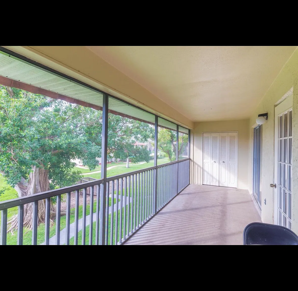 2 bed, 1030 sqft, $1,950 — Photo 2