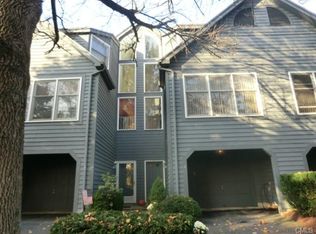 4 Fawn Ridge Ln, Wilton, CT 06897