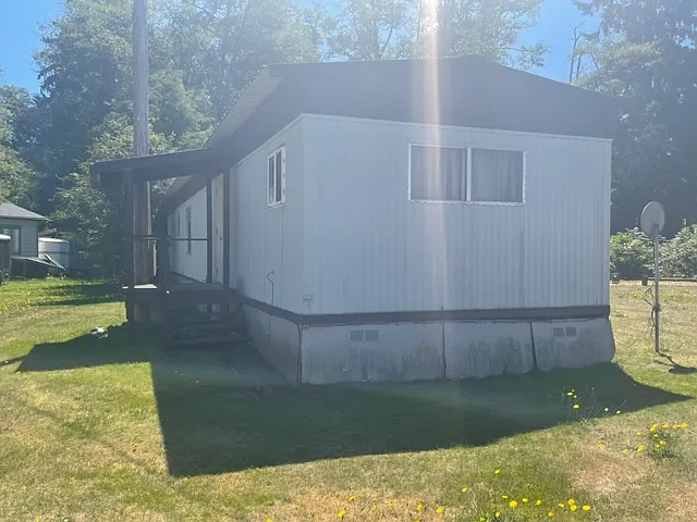 502 Frontier St #7 — Photo 6