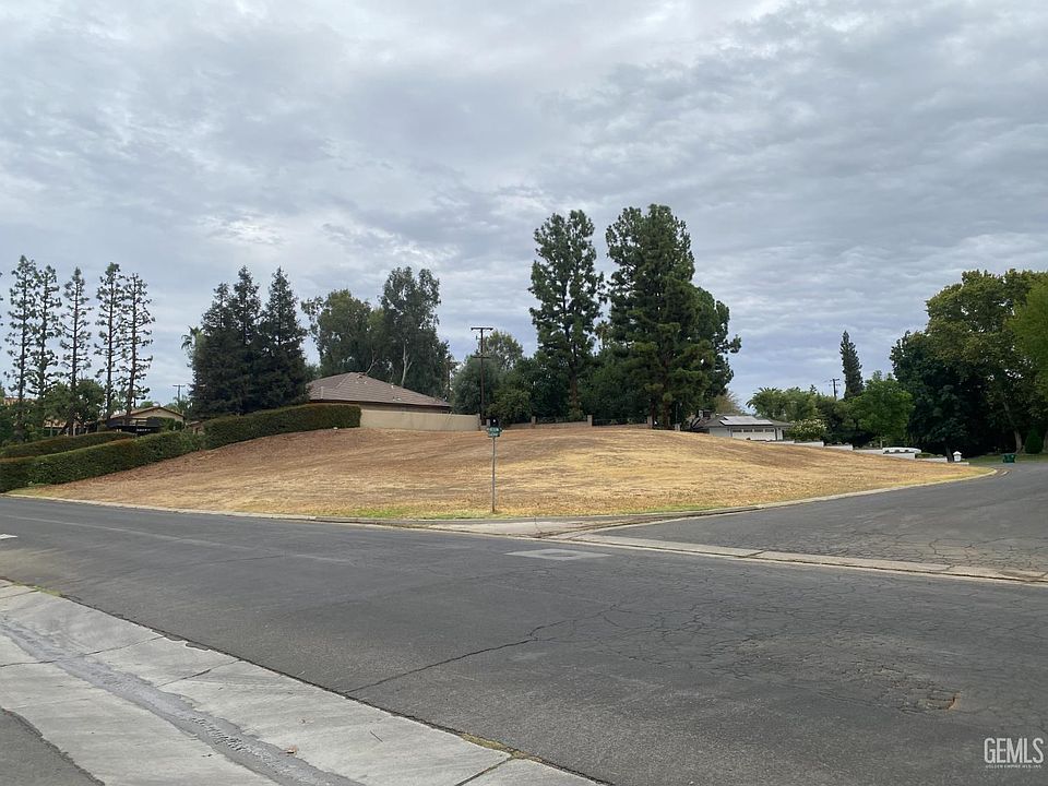 1st image of 0 Claremont Dr
