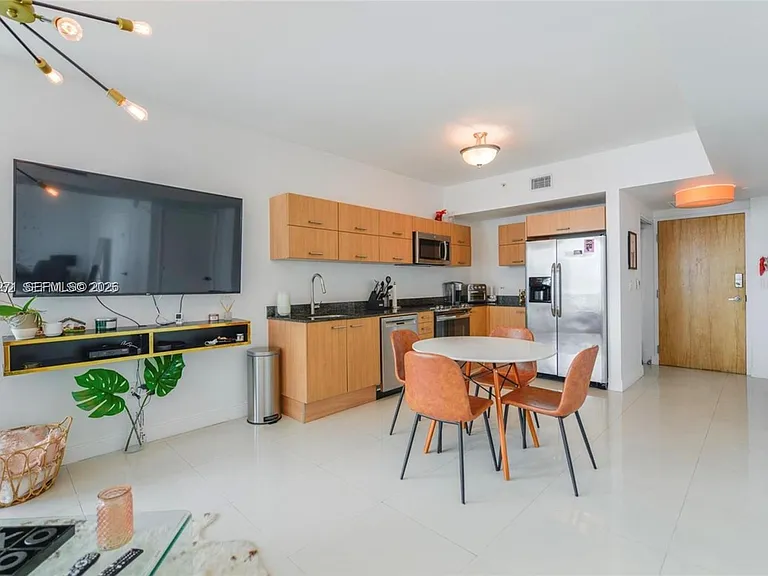 350 S Miami Ave #1911 — Photo 7