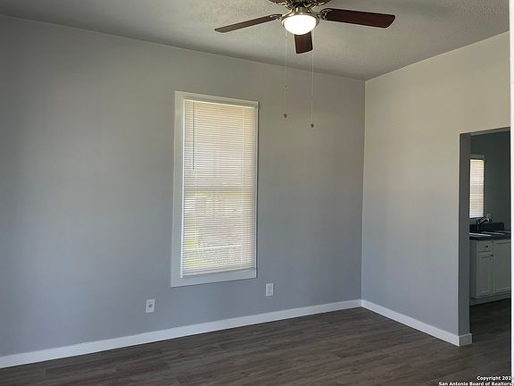 5th image of 209 HALE AVE