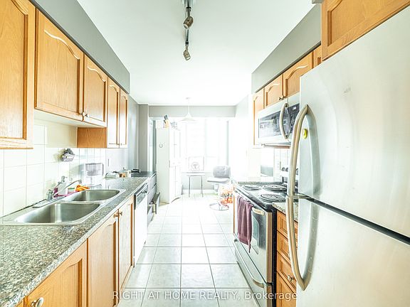 3rd image of 335 Rathburn Rd W #711
