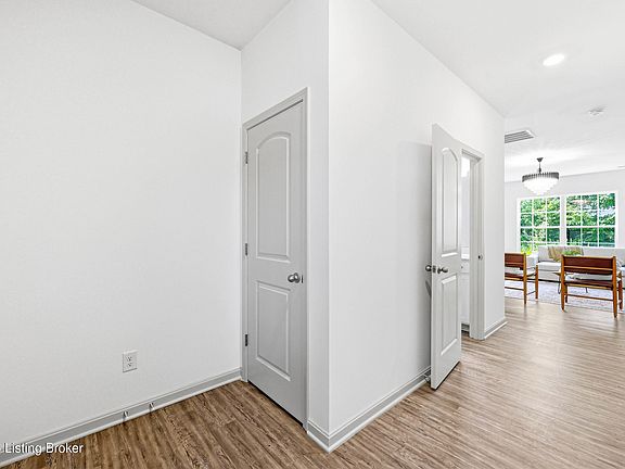 5th image of 12033 Parkside Vista Ln