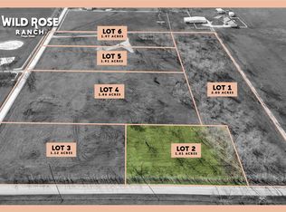 2 Airport Rd, Tioga, TX 76271