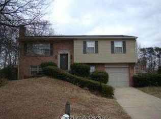 12465 Hedges Run Dr, Woodbridge, VA 22192