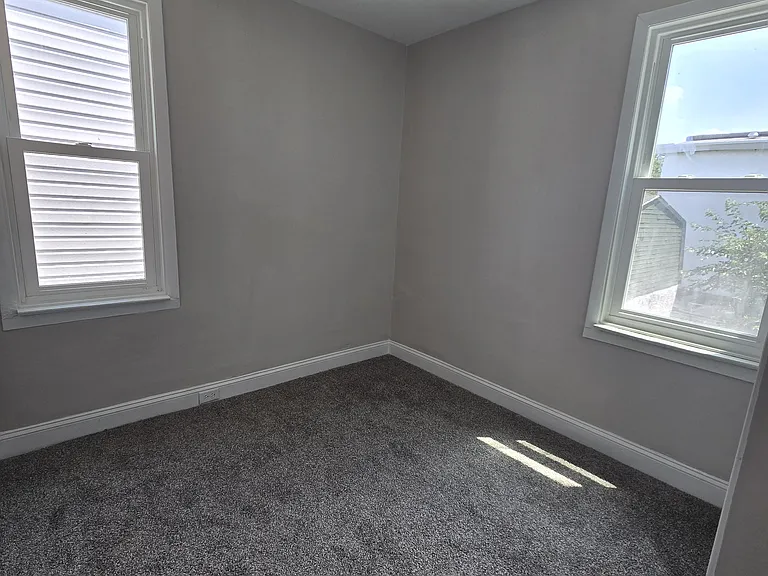 316 Woodbine Ave — Photo 24