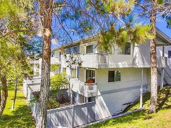 5th image of 4249 Mesa Vista Way