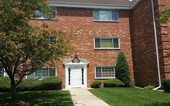 2nd image of 6886 W Touhy Ave APT C