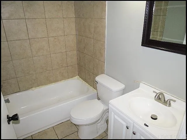 1020 Towering Oaks Dr — Photo 10