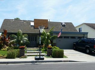 9332 Siskin Ave, Fountain Valley, CA 92708