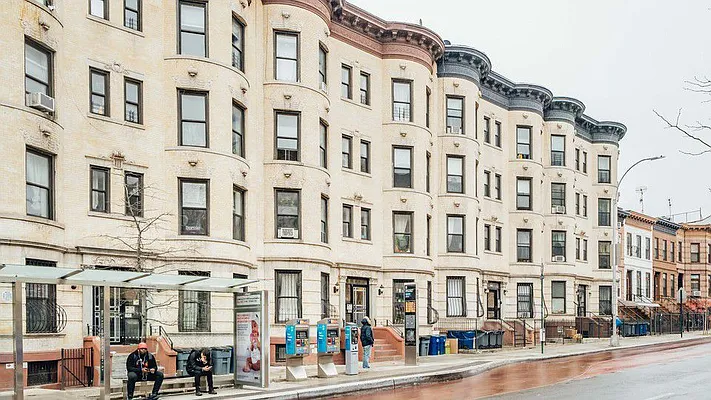 Rented by Nooklyn NYC LLC | media 48