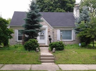 3775 S Austin St, Milwaukee, WI 53207