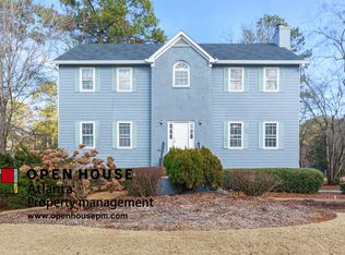 1565 Glenfield Dr, Lawrenceville, GA 30043