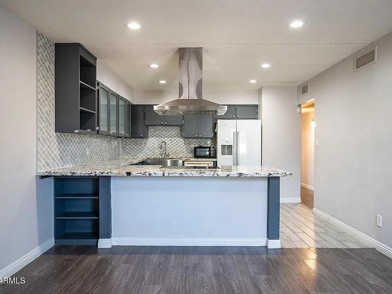 3844 W Lupine Ave — Photo 18