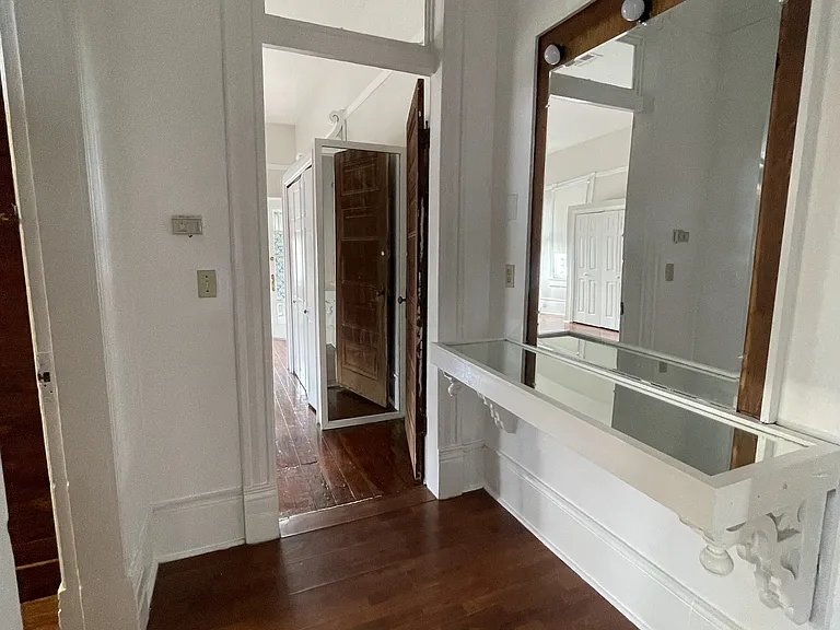 1034 S Carrollton Ave #D — Photo 8