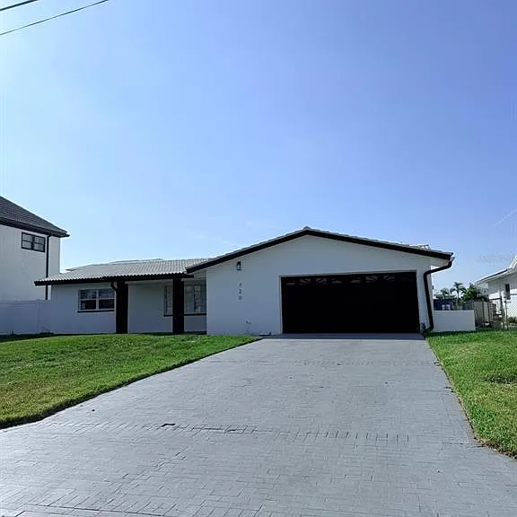 720 Capri Blvd — Photo 38
