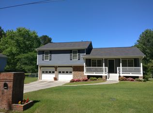 3597 Fernbrook Dr, Snellville, GA 30039