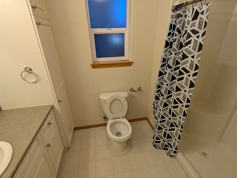 4446 Knorr Ct — Photo 10