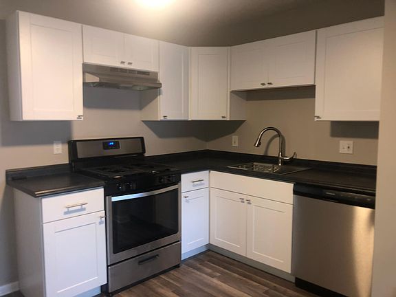 2nd image of 504 E Kossuth St #C