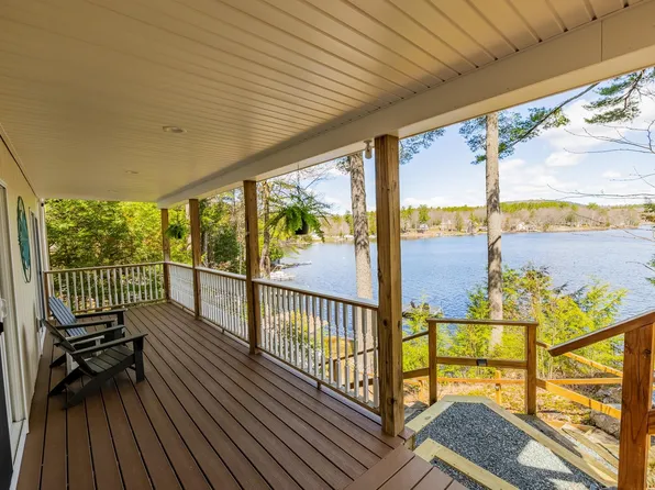 91 Algonquin Road, Enfield, NH 03748