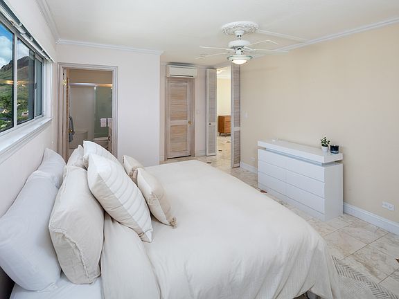 4th image of 3065 Kalakaua Ave #Penthouse 1