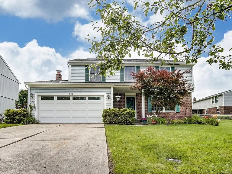 208 Assisiview Ct — Photo 1
