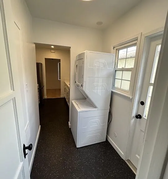 10574 Ayres Ave — Photo 6