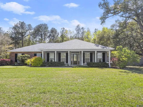18120 Laura Lee Dr, Ponchatoula, LA 70454