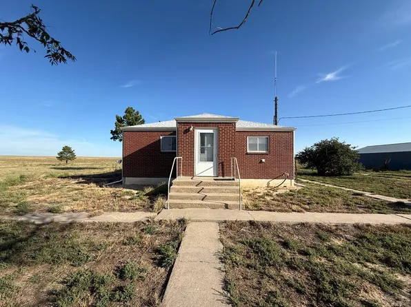 6216 Moreland Rd, Pueblo, CO 81025