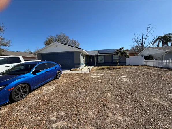 1407 Piney Branch Cir, Valrico, FL 33594