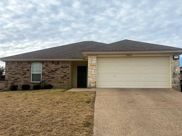 10621 Granada Dr, Waco, TX 76708