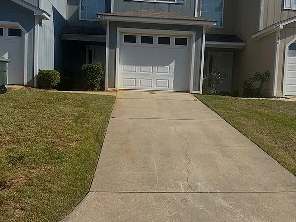 162 Commons Dr, Enterprise, AL 36330