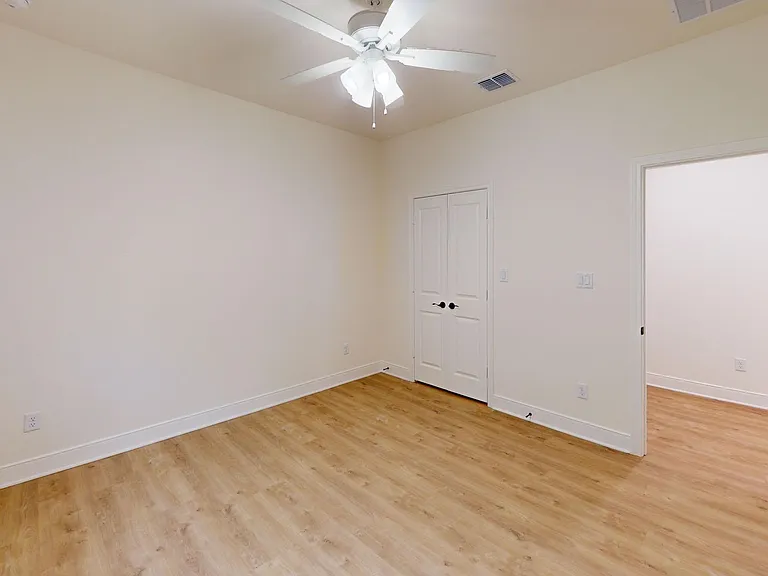 6618 Bendale Dr — Photo 13