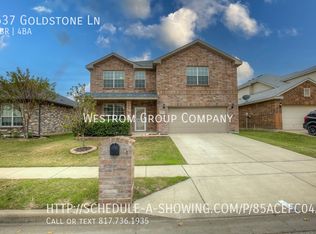 537 Goldstone Ln, Fort Worth, TX 76131