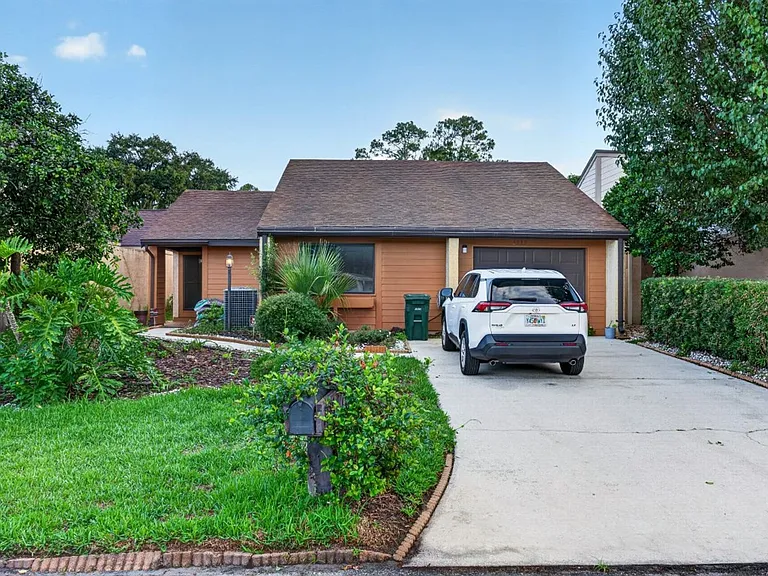 3515 Cormorant Branch Ct — Photo 1