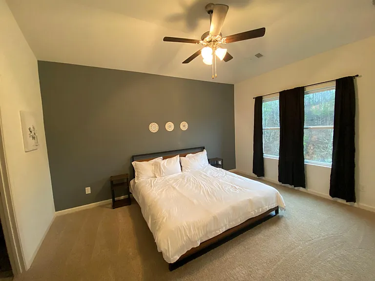 4022 Waterford Pkwy — Photo 14