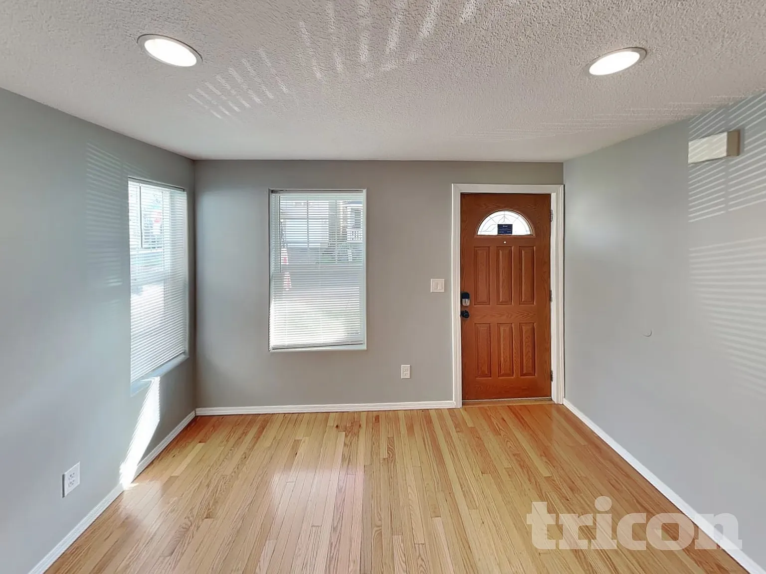 577 SW 207Th Avenue Beaverton OR — Photo 3