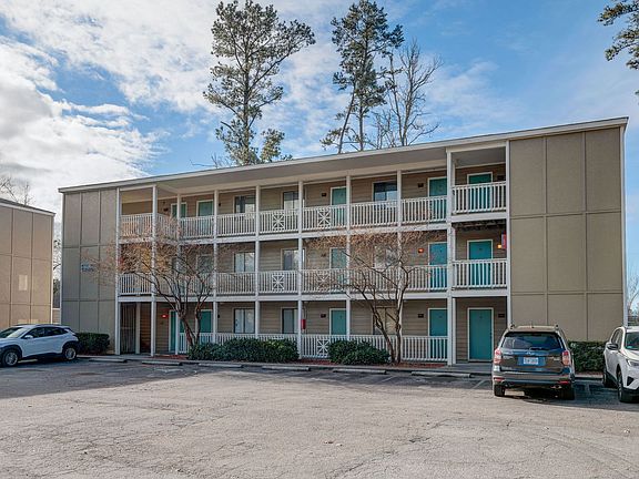 2nd image of 4750 Seahawk Sq APT A12